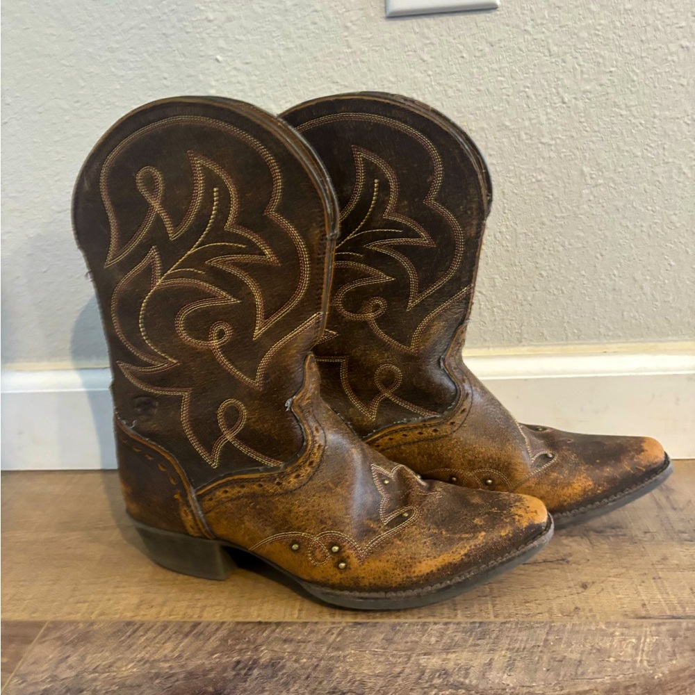 Girls Ariat Cowboy boots